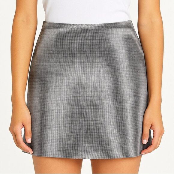 Crescent Houndstooth Plaid Check Mini Skirt - Picture 1 of 7